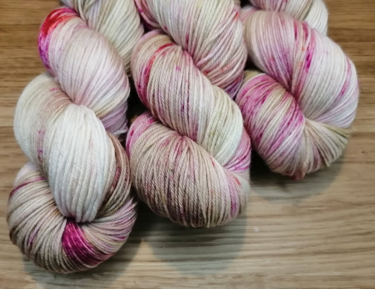 Raspberry Latte -Hand dyed deluxe superwash extrafine merino 4 ply yarn,  100g skein, 400m approx.
